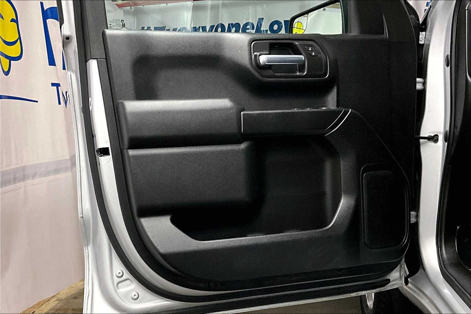 used 2020 Chevrolet Silverado 1500 car, priced at $29,265