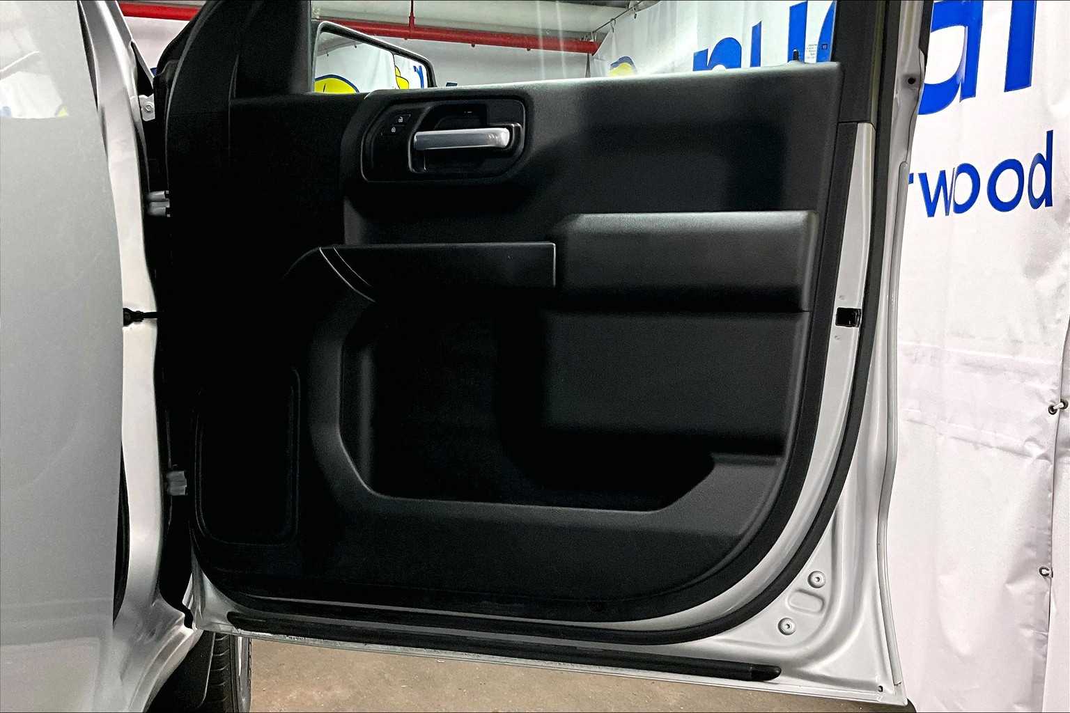 used 2020 Chevrolet Silverado 1500 car, priced at $29,265