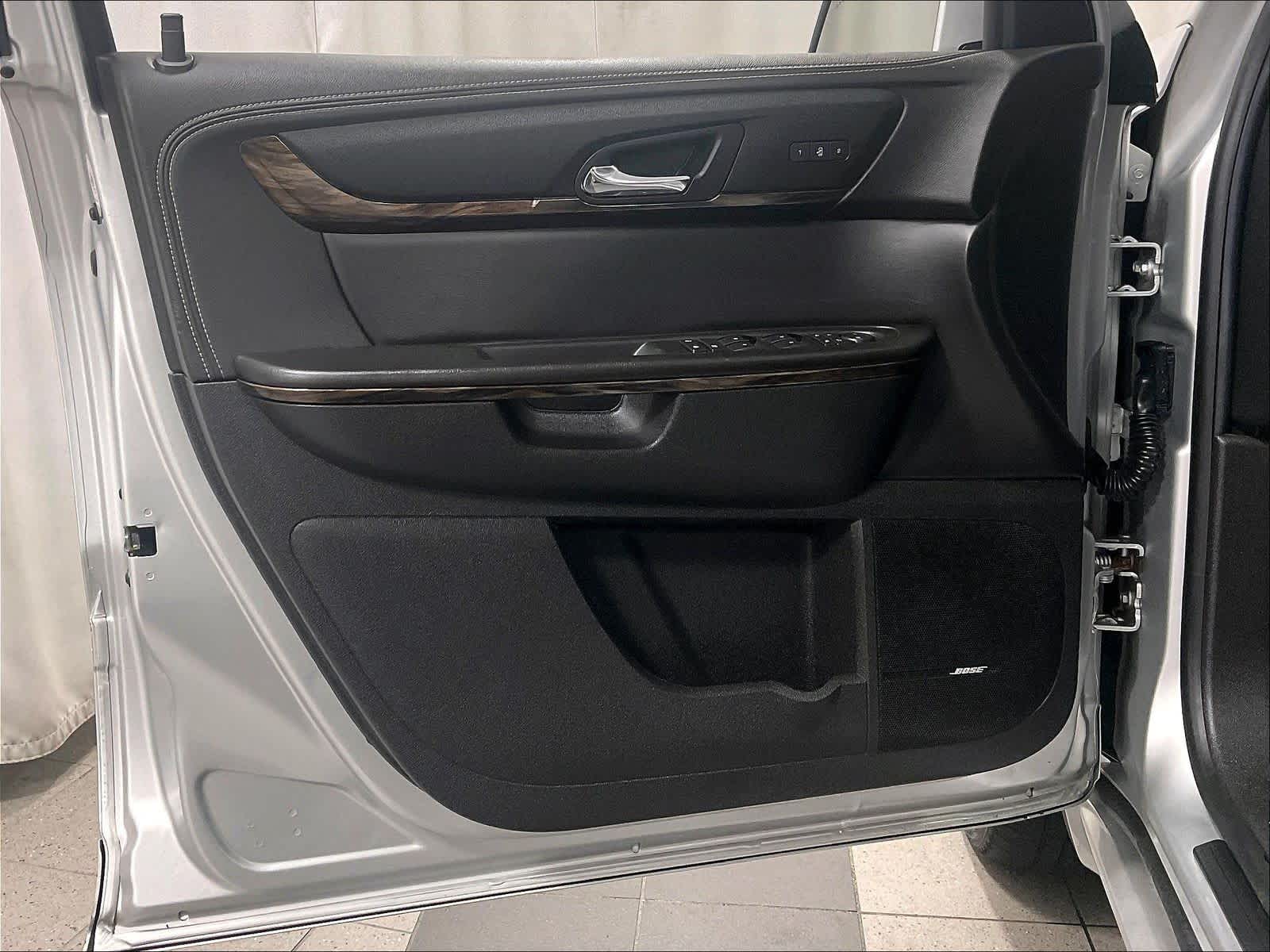 used 2014 GMC Acadia car, priced at $10,707