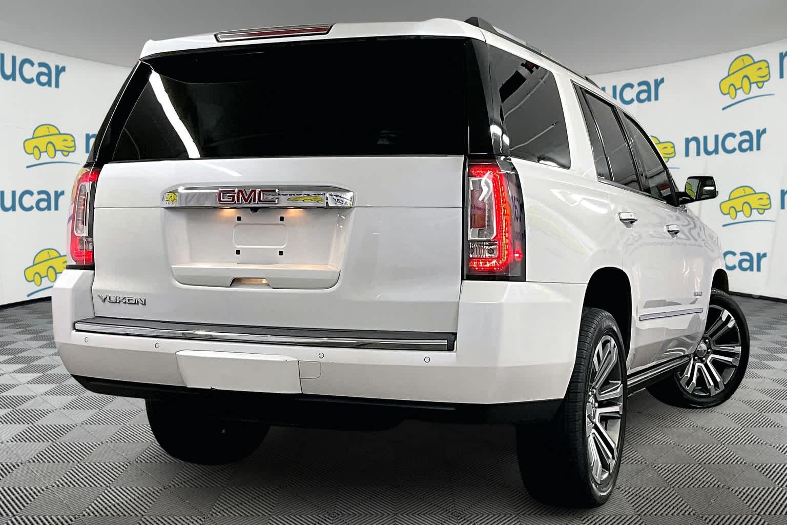 used 2019 GMC Yukon car, priced at $30,689