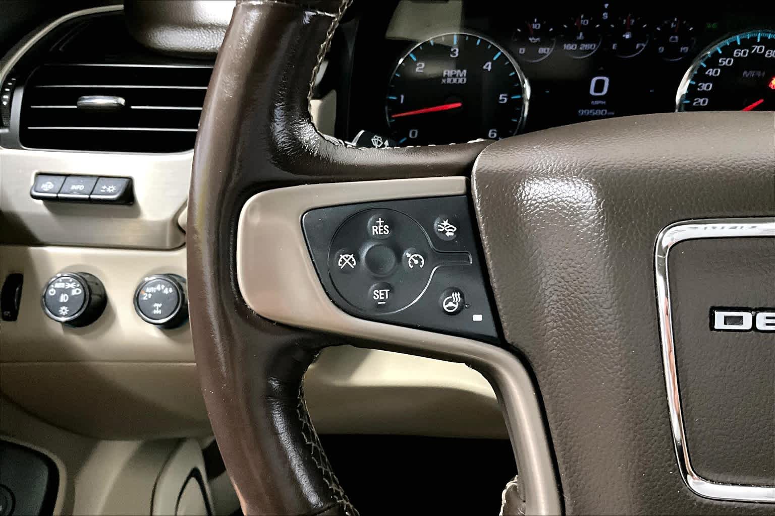 used 2019 GMC Yukon car, priced at $30,689