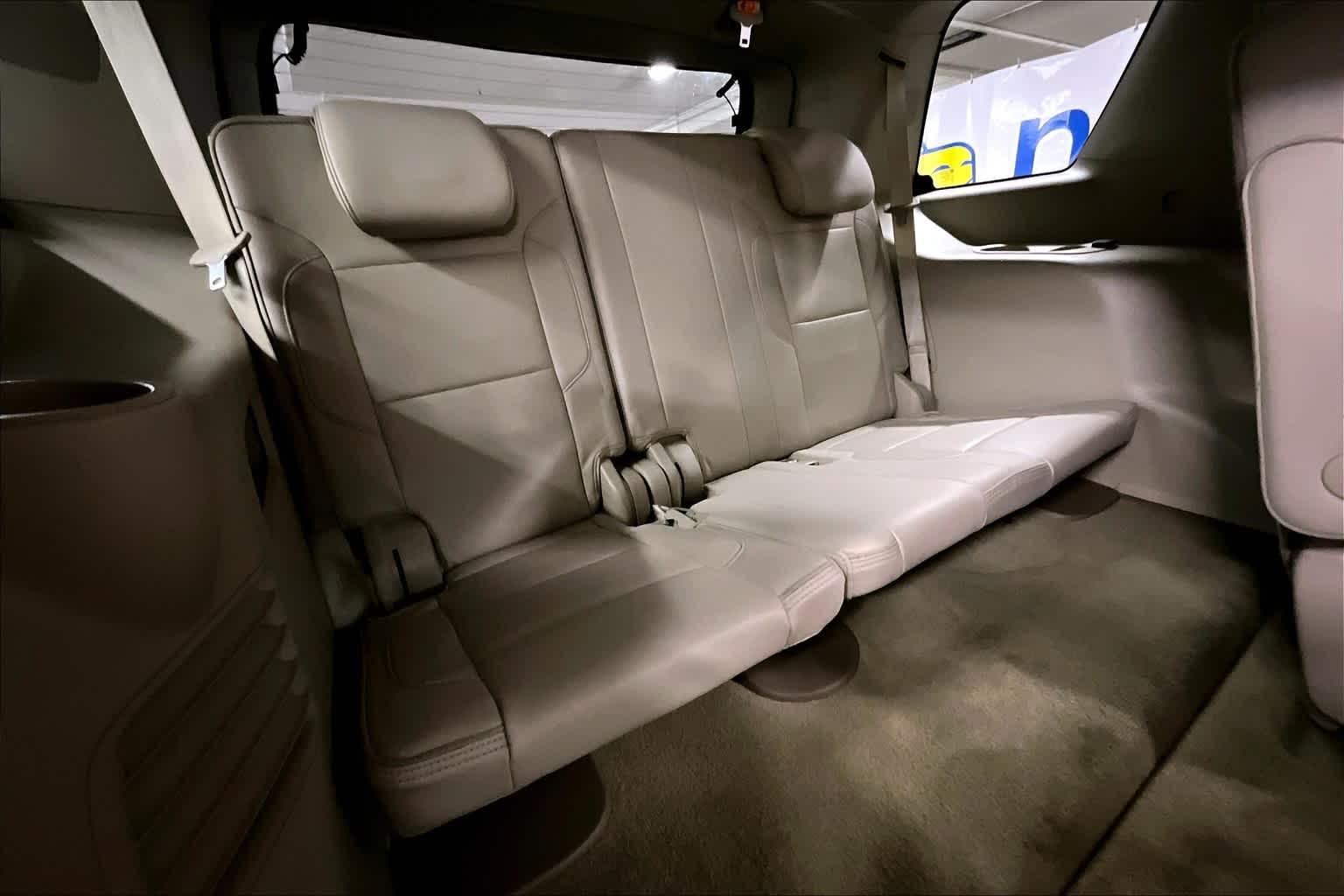 used 2019 GMC Yukon car, priced at $30,689