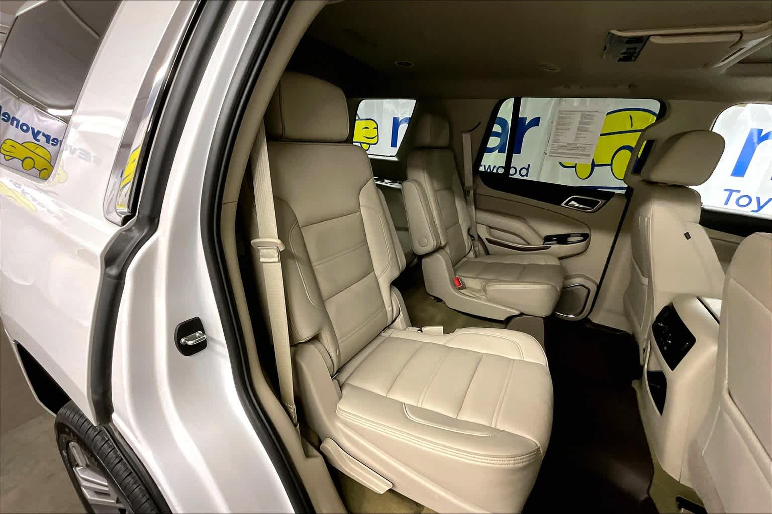 used 2019 GMC Yukon car, priced at $30,689