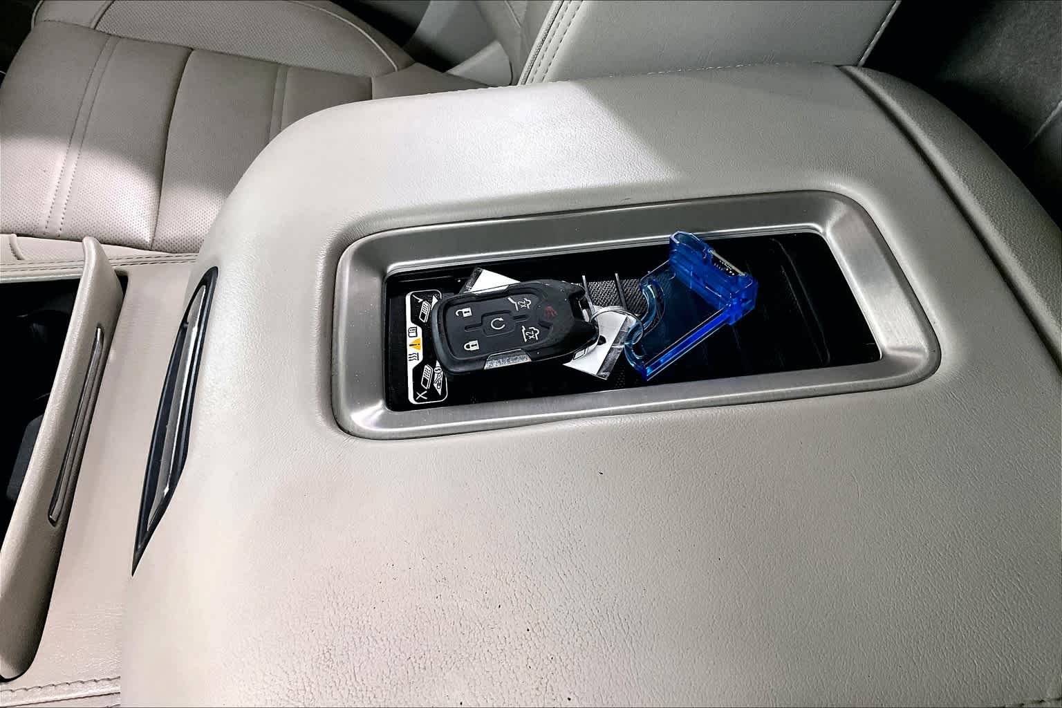 used 2019 GMC Yukon car, priced at $30,689