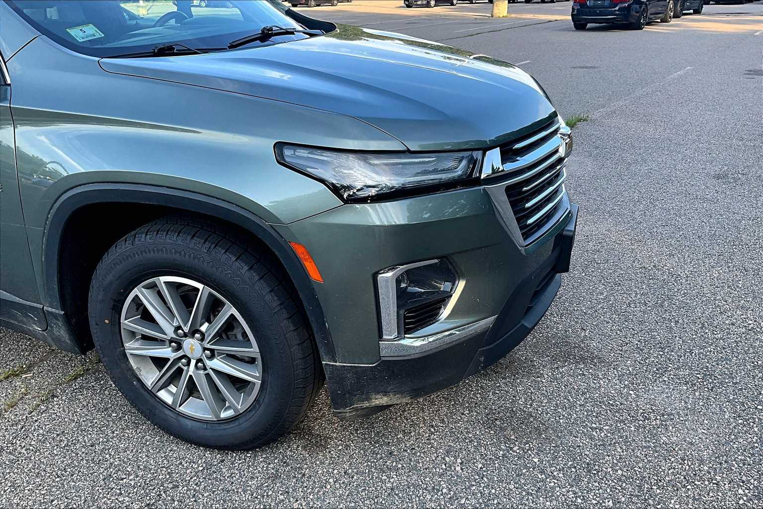 used 2022 Chevrolet Traverse car, priced at $28,174