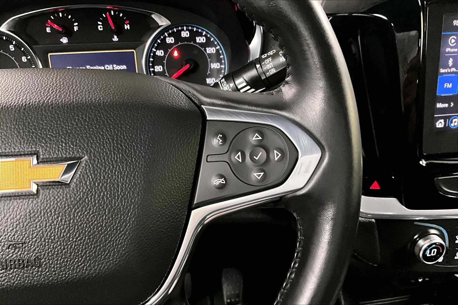 used 2022 Chevrolet Traverse car, priced at $27,688