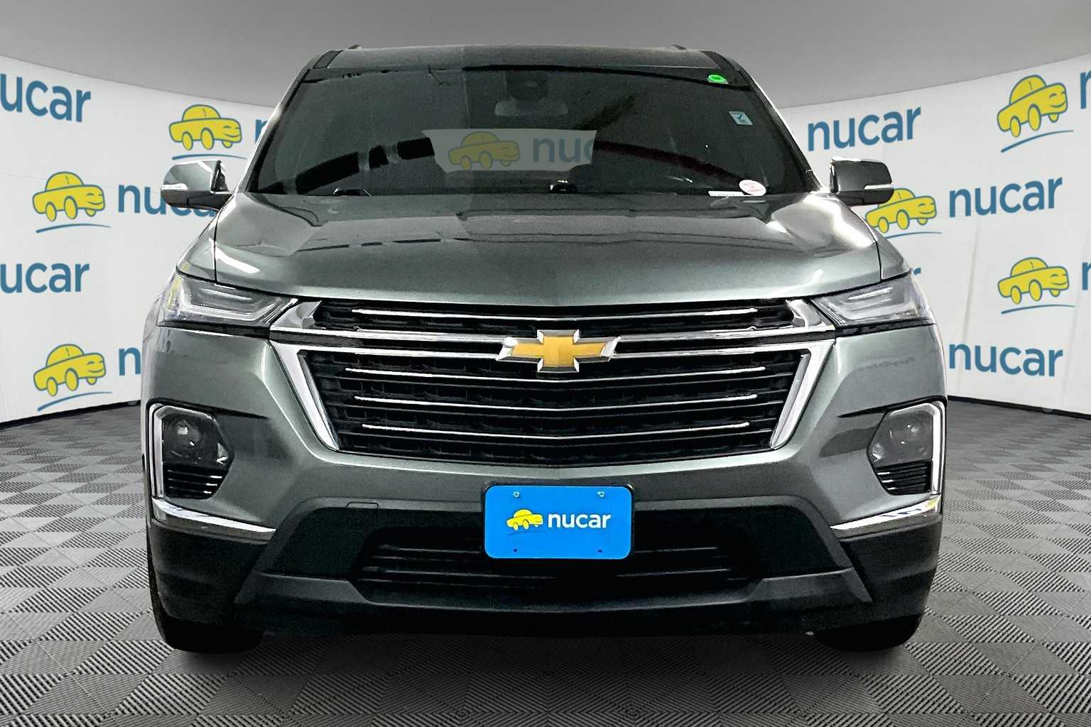 used 2022 Chevrolet Traverse car, priced at $27,688