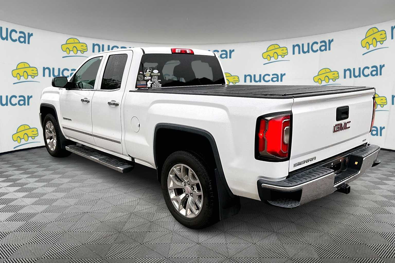 used 2017 GMC Sierra 1500 car, priced at $28,376