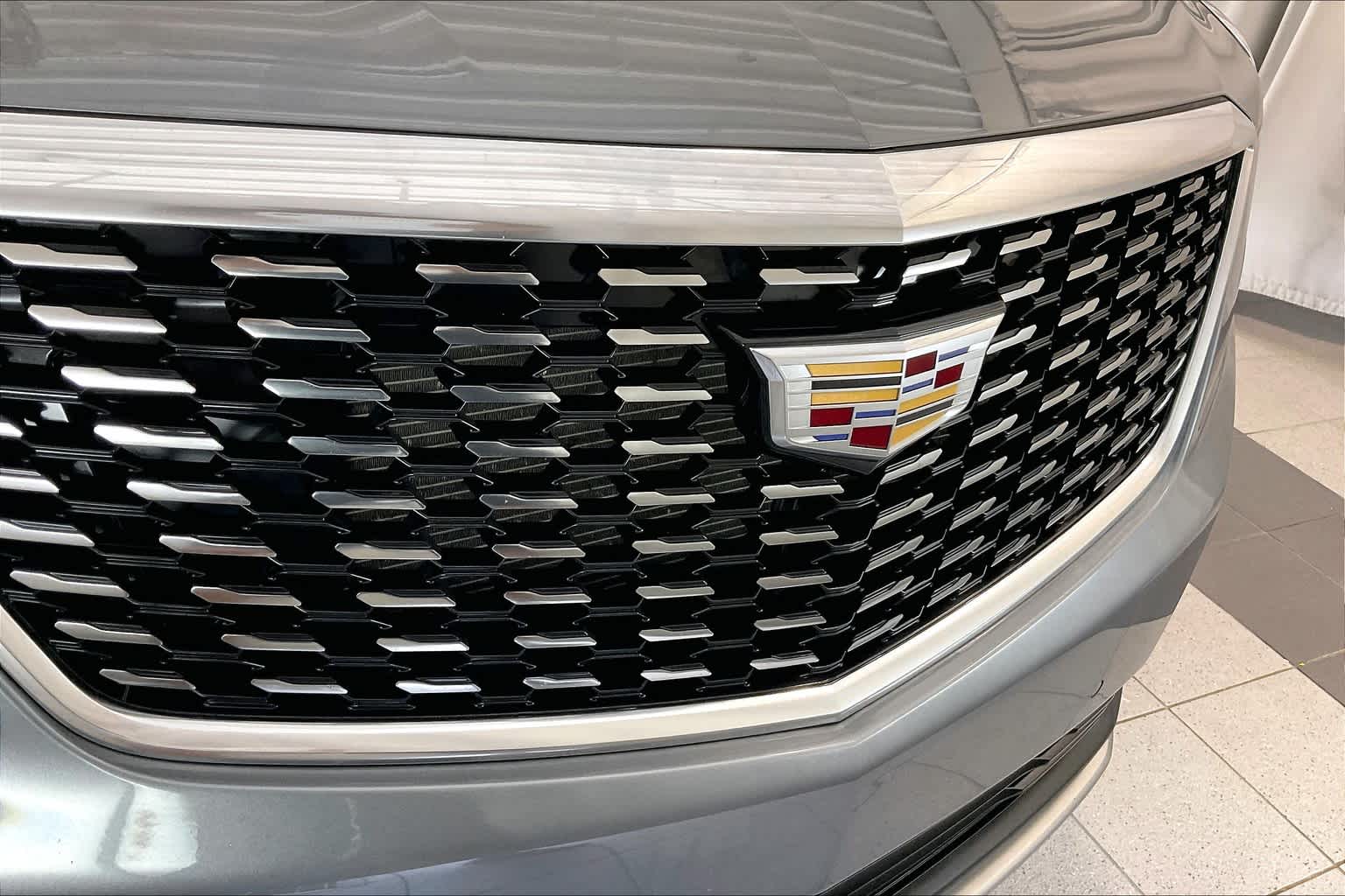 used 2021 Cadillac XT5 car, priced at $30,888