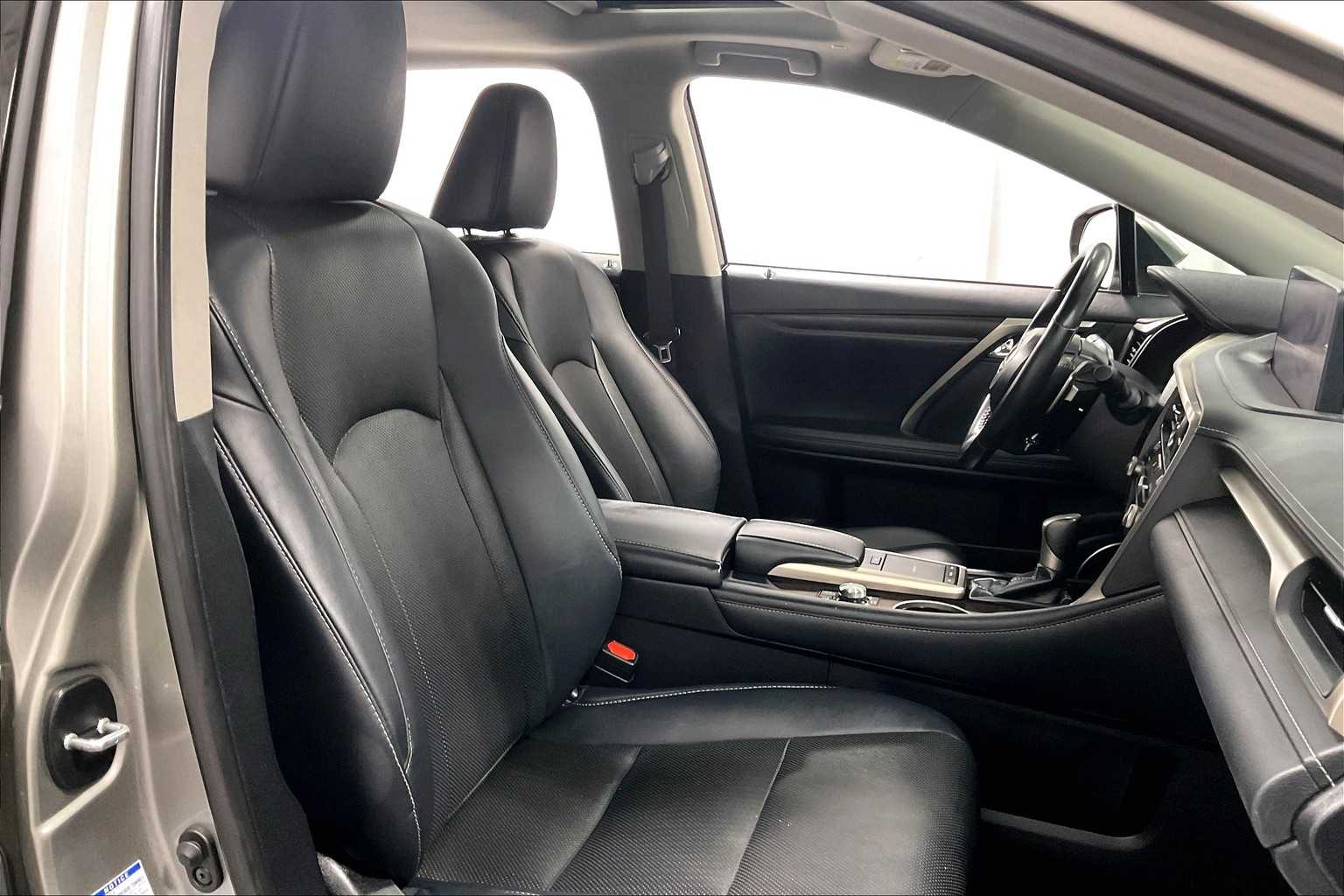 used 2021 Lexus RX car, priced at $37,777