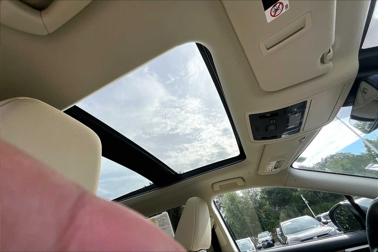 used 2022 Lexus RX car, priced at $43,598
