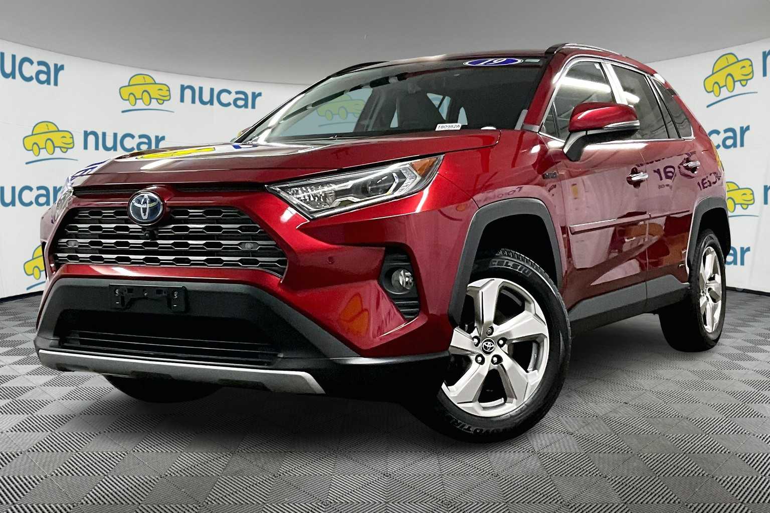 used 2019 Toyota RAV4 car, priced at $26,617