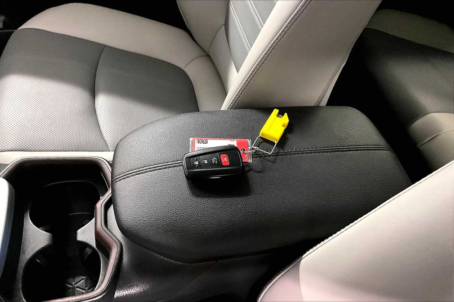 used 2019 Toyota RAV4 car, priced at $26,617