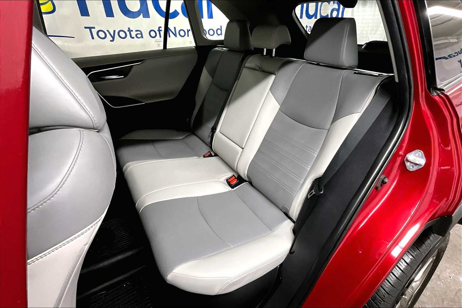 used 2019 Toyota RAV4 car, priced at $26,617