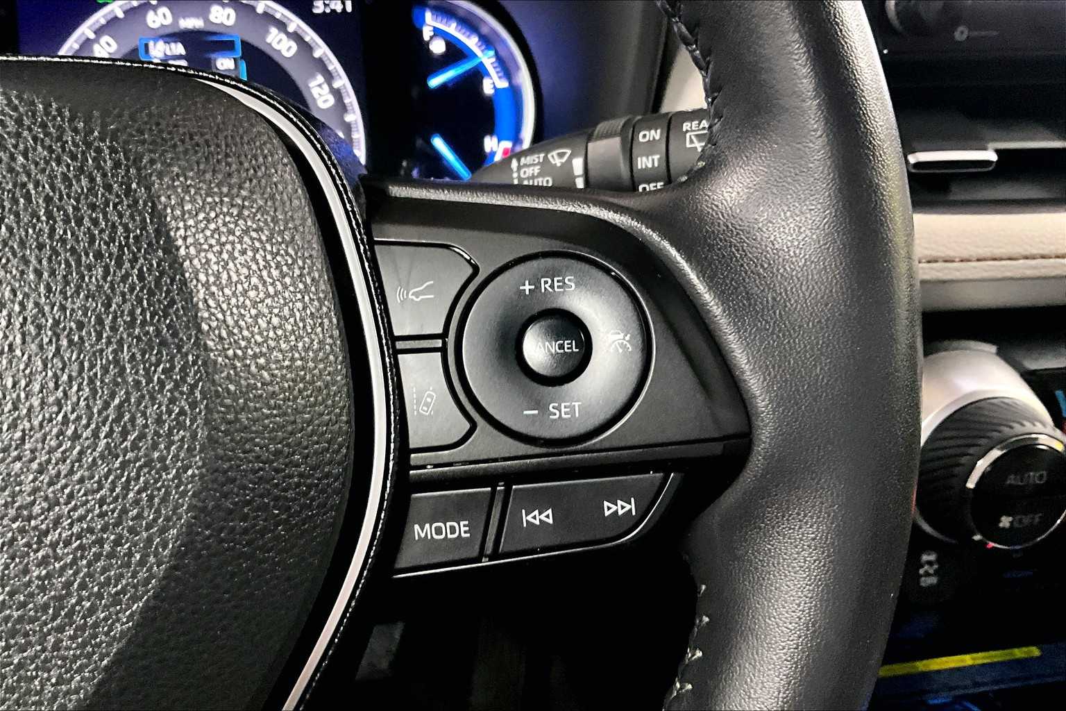 used 2019 Toyota RAV4 car, priced at $26,617