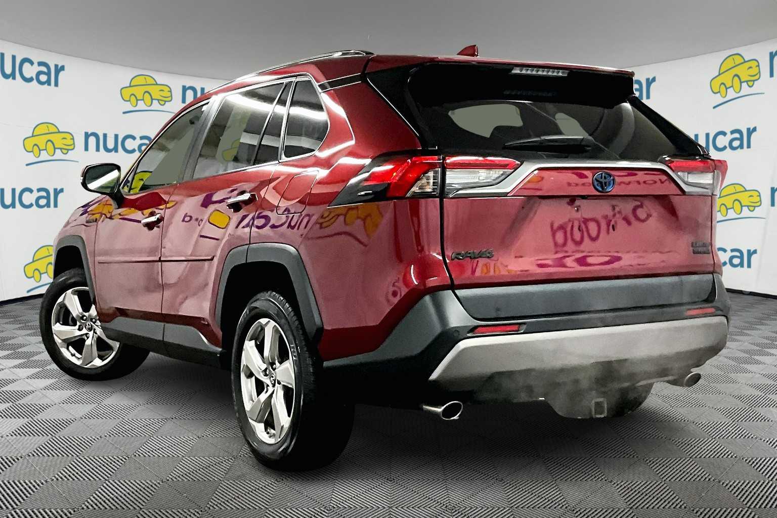 used 2019 Toyota RAV4 car, priced at $26,617