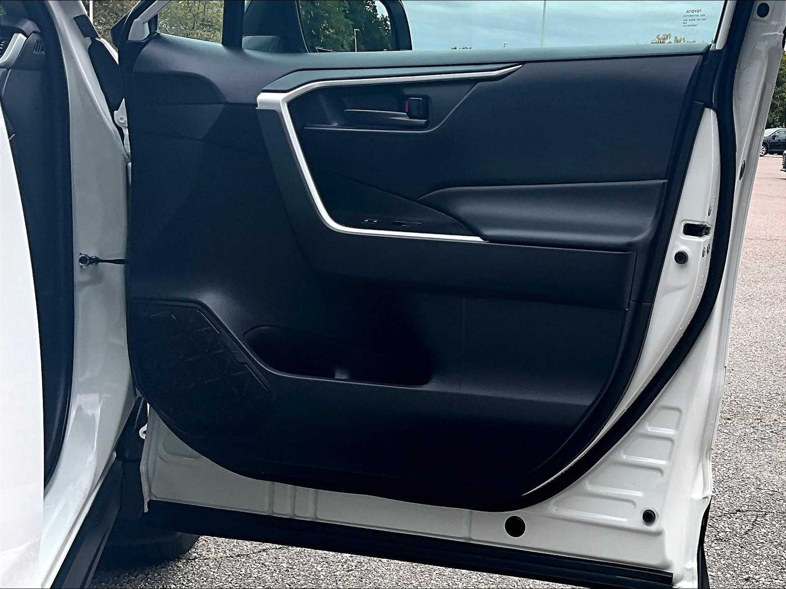 used 2022 Toyota RAV4 car, priced at $28,731
