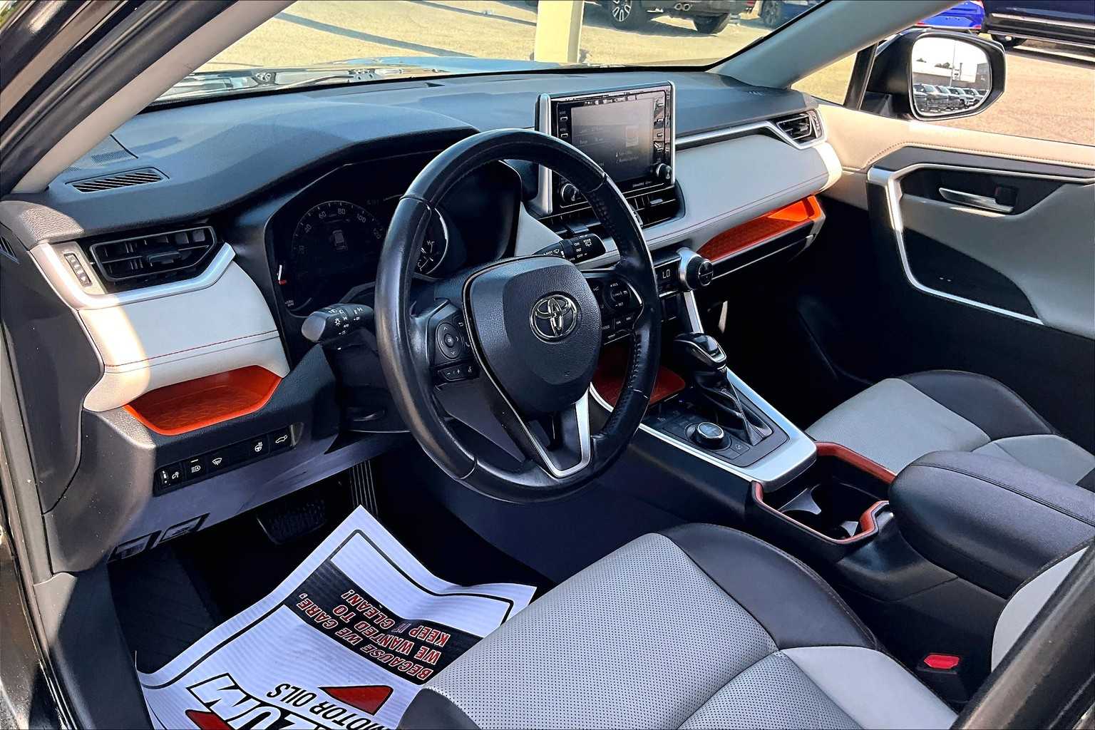 used 2019 Toyota RAV4 car, priced at $26,998
