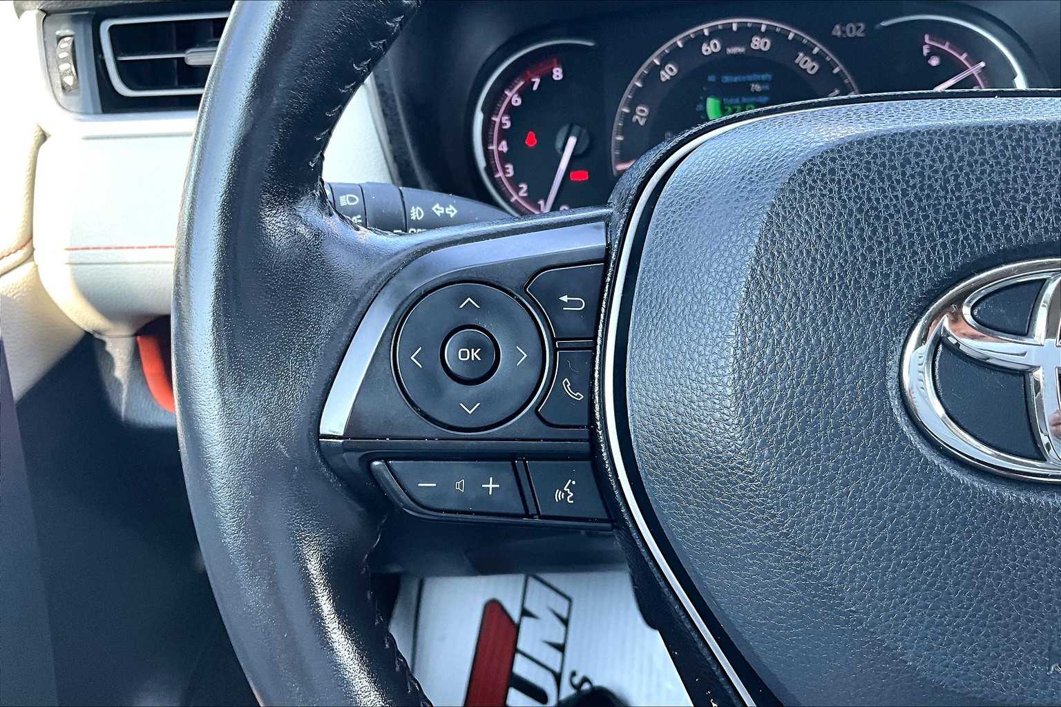 used 2019 Toyota RAV4 car, priced at $26,998