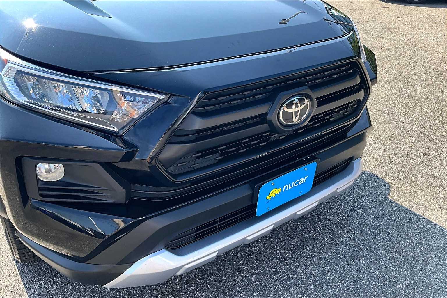 used 2019 Toyota RAV4 car, priced at $26,998
