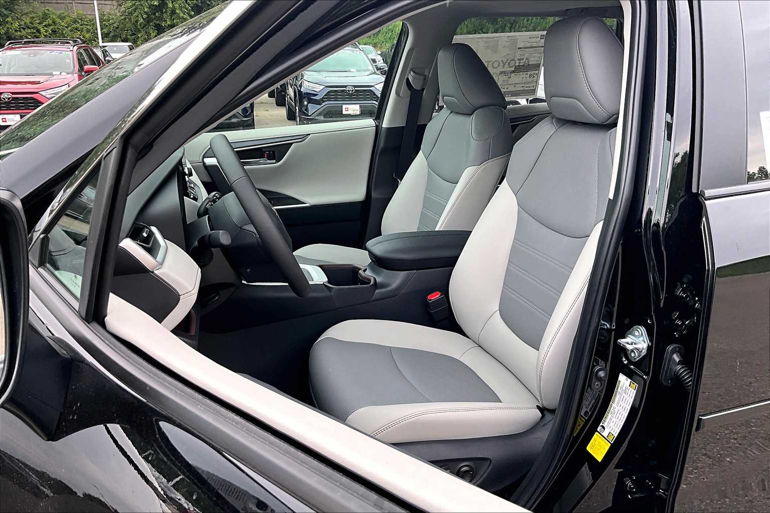 new 2025 Toyota RAV4 car, priced at $41,364