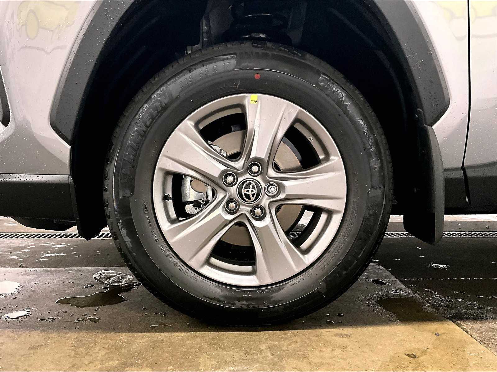 new 2025 Toyota RAV4 car, priced at $35,225
