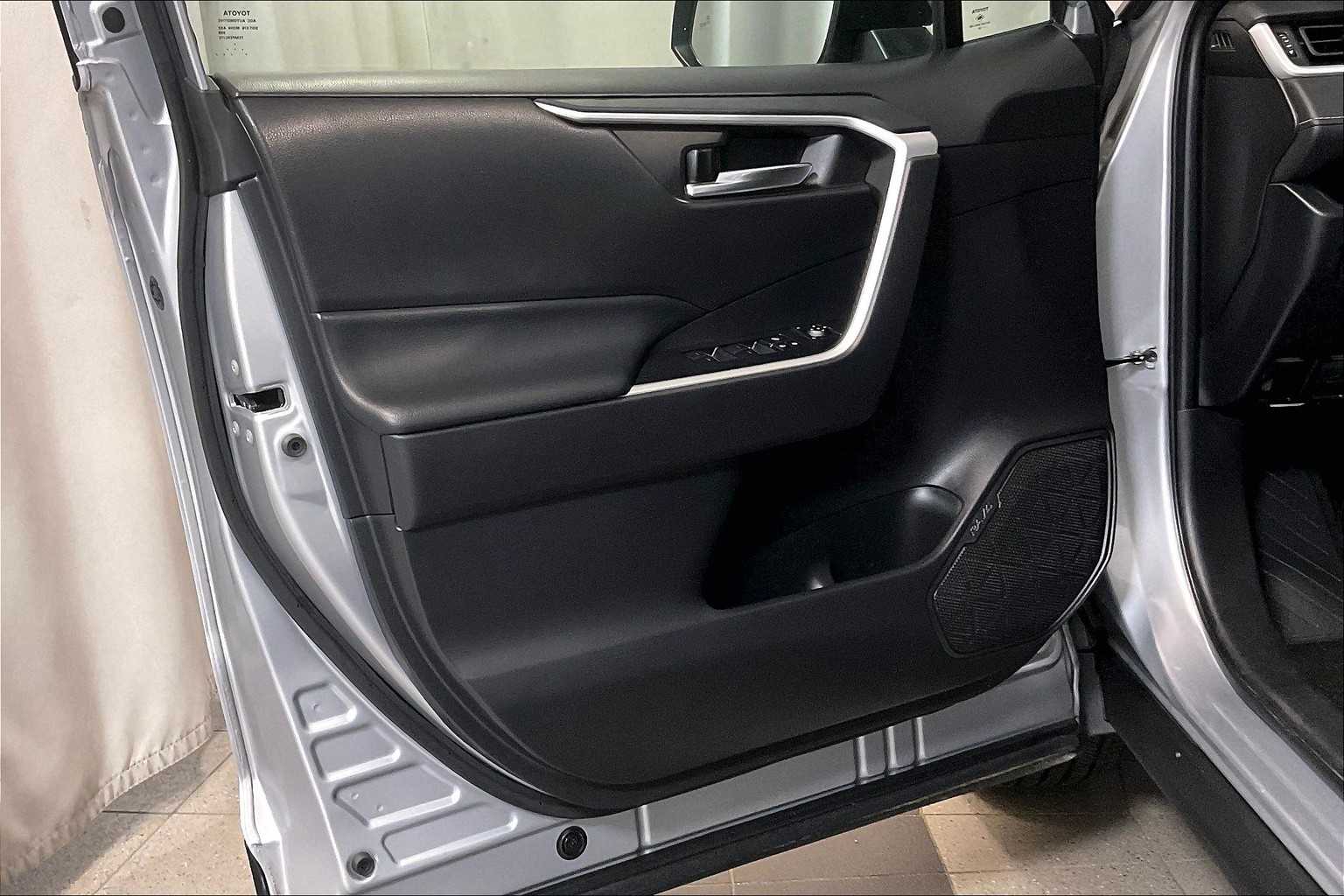 used 2022 Toyota RAV4 car, priced at $30,299