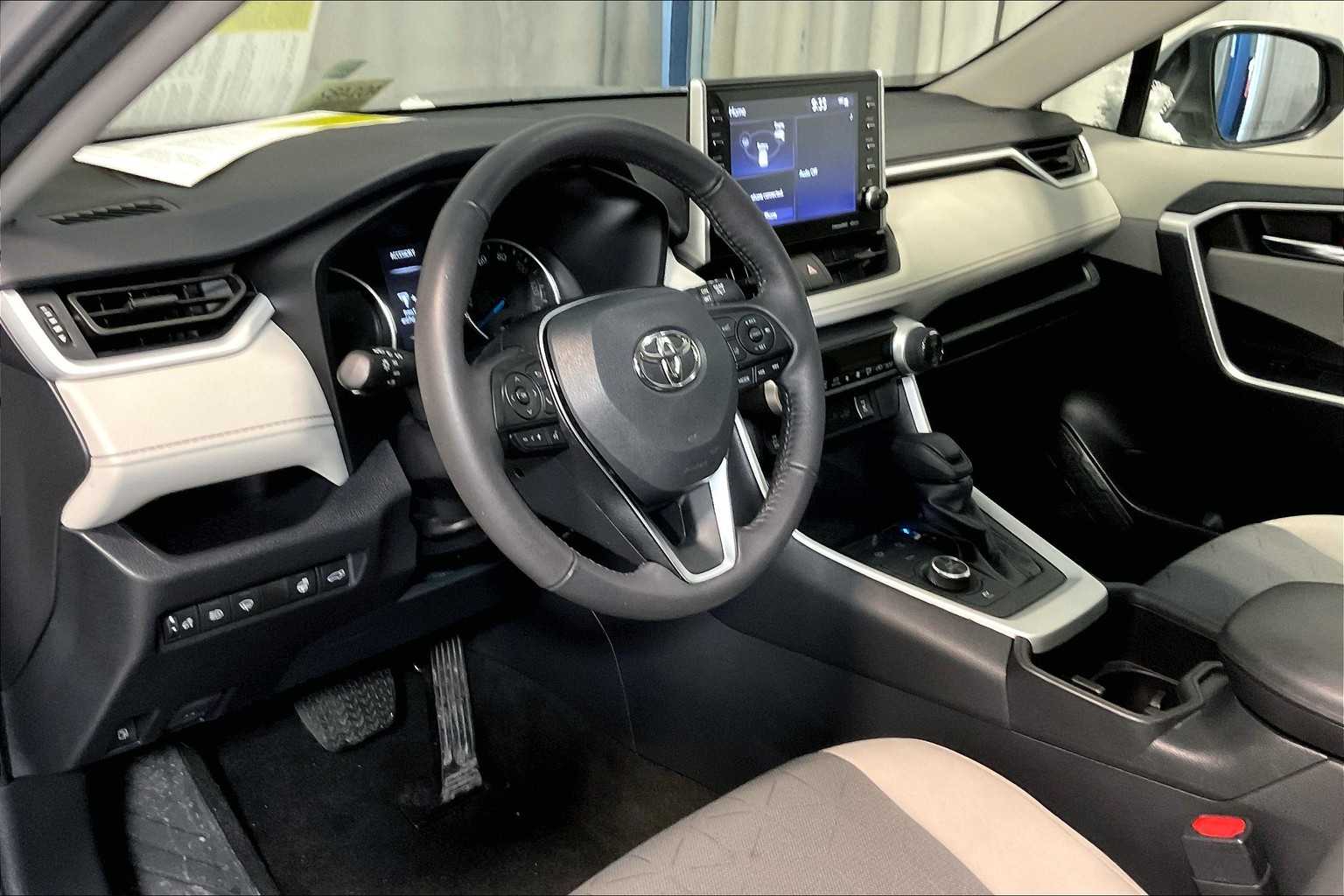 used 2022 Toyota RAV4 car, priced at $31,288