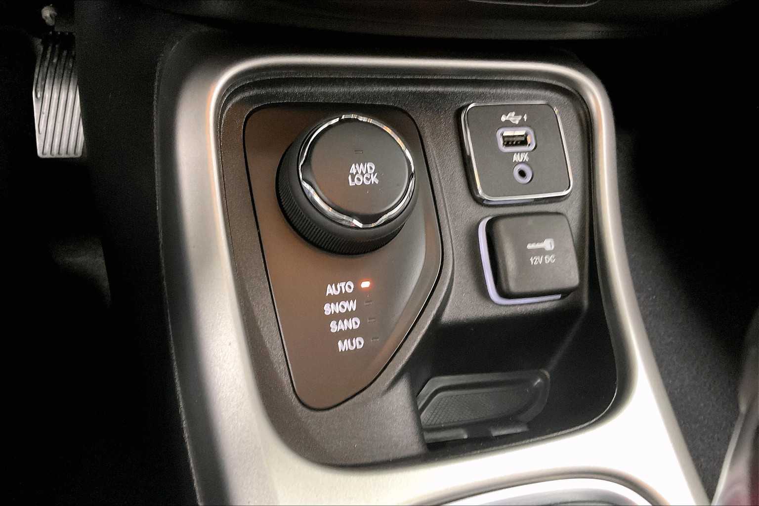 used 2021 Jeep Compass car, priced at $22,340