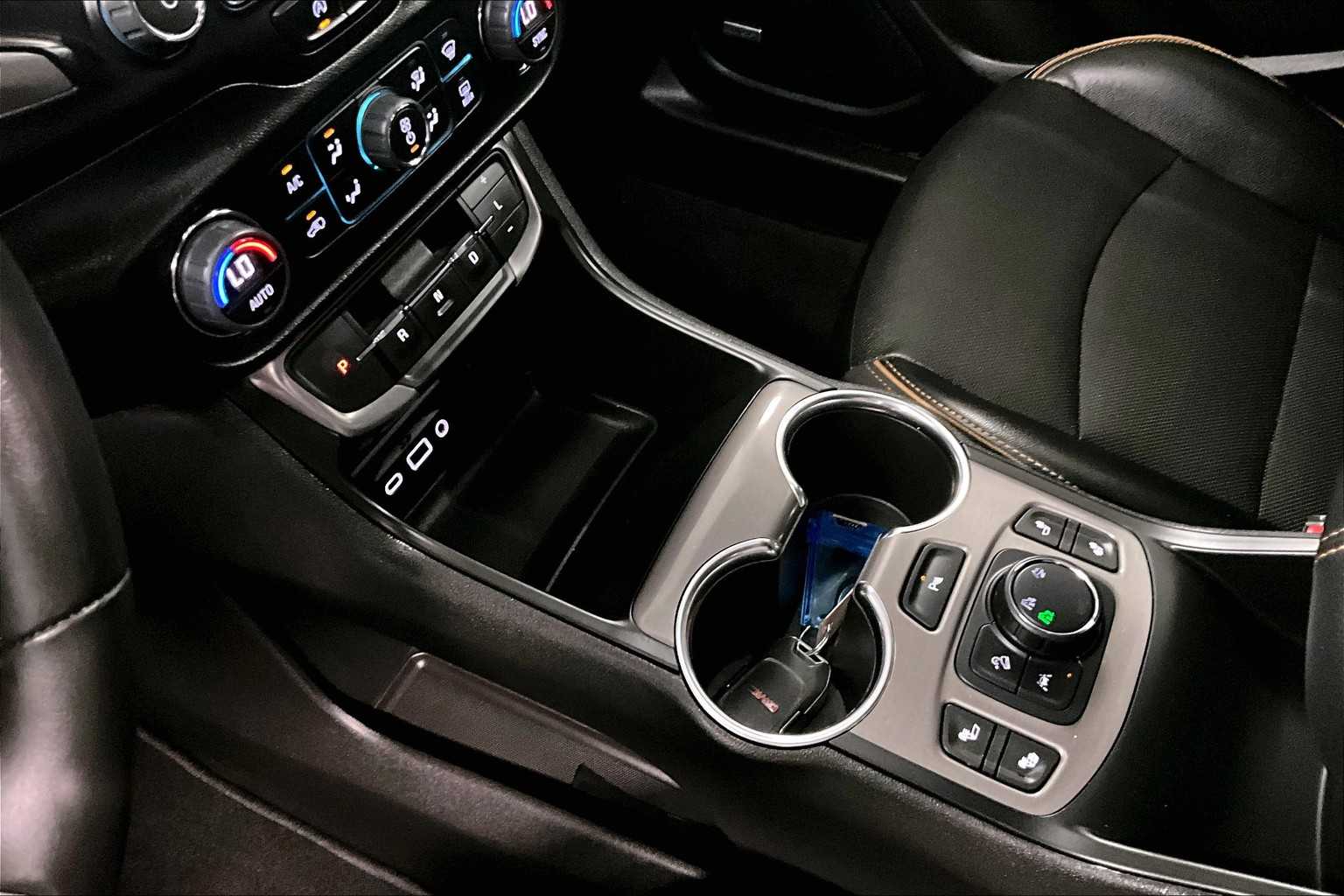 used 2022 GMC Terrain car, priced at $25,991