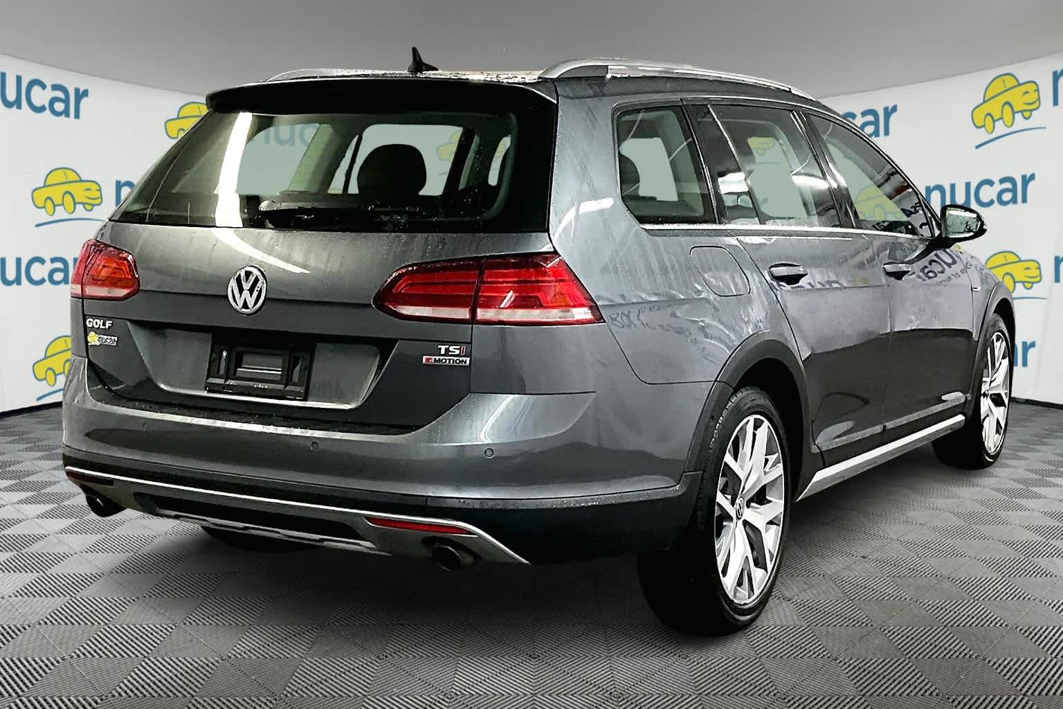 used 2018 Volkswagen Golf Alltrack car, priced at $17,491