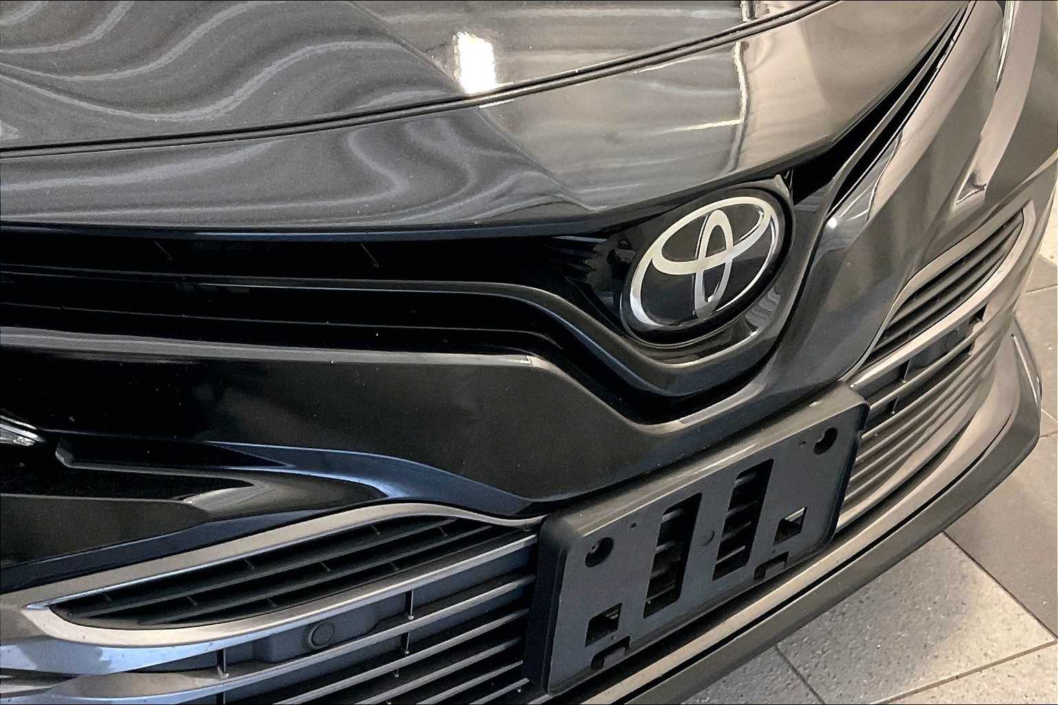 used 2018 Toyota Camry car, priced at $20,488