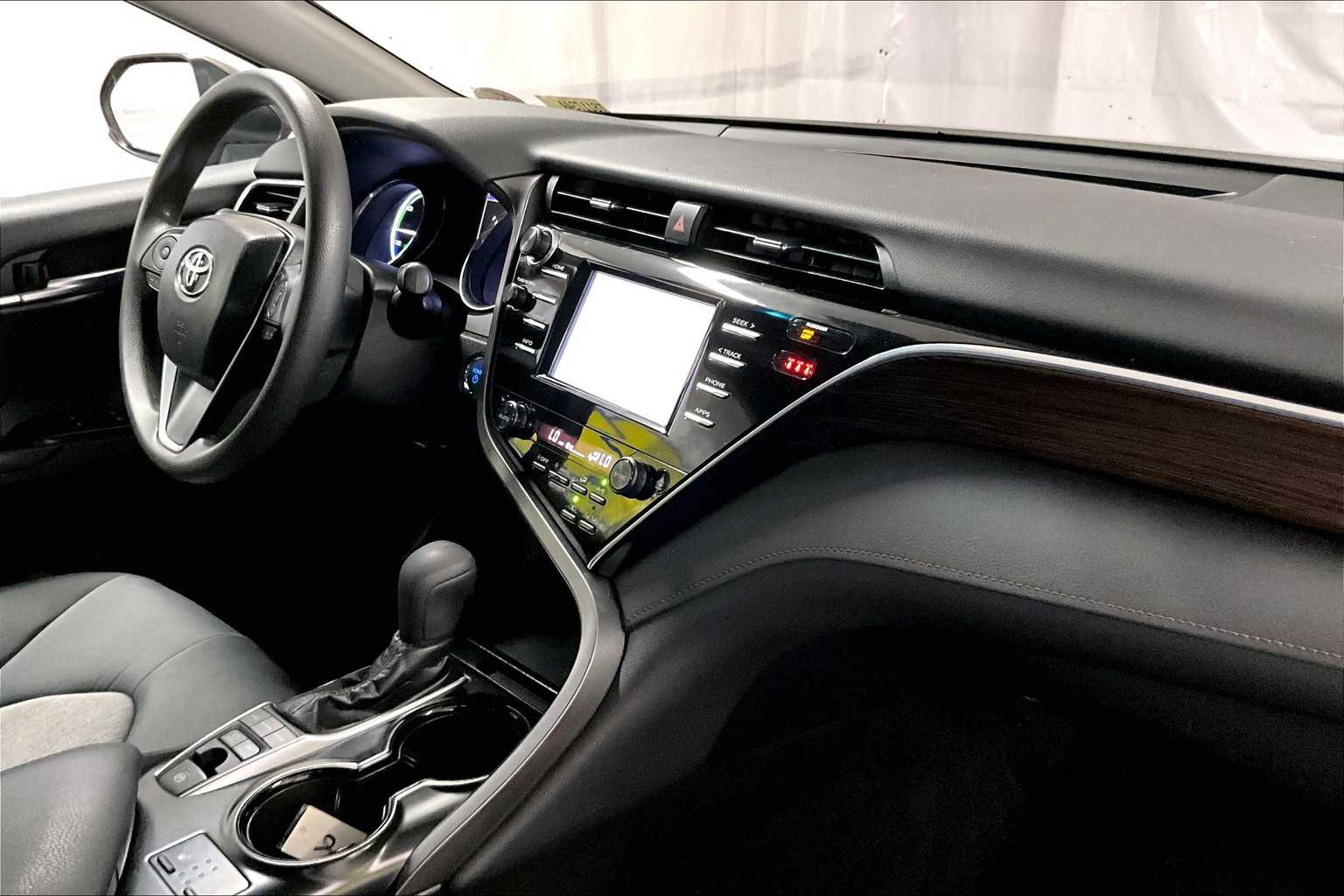 used 2018 Toyota Camry car, priced at $20,477