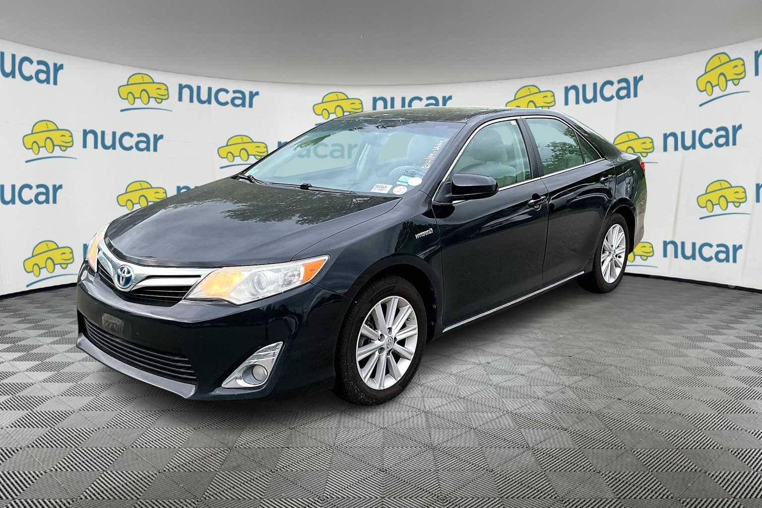 used 2013 Toyota Camry Hybrid car, priced at $12,988