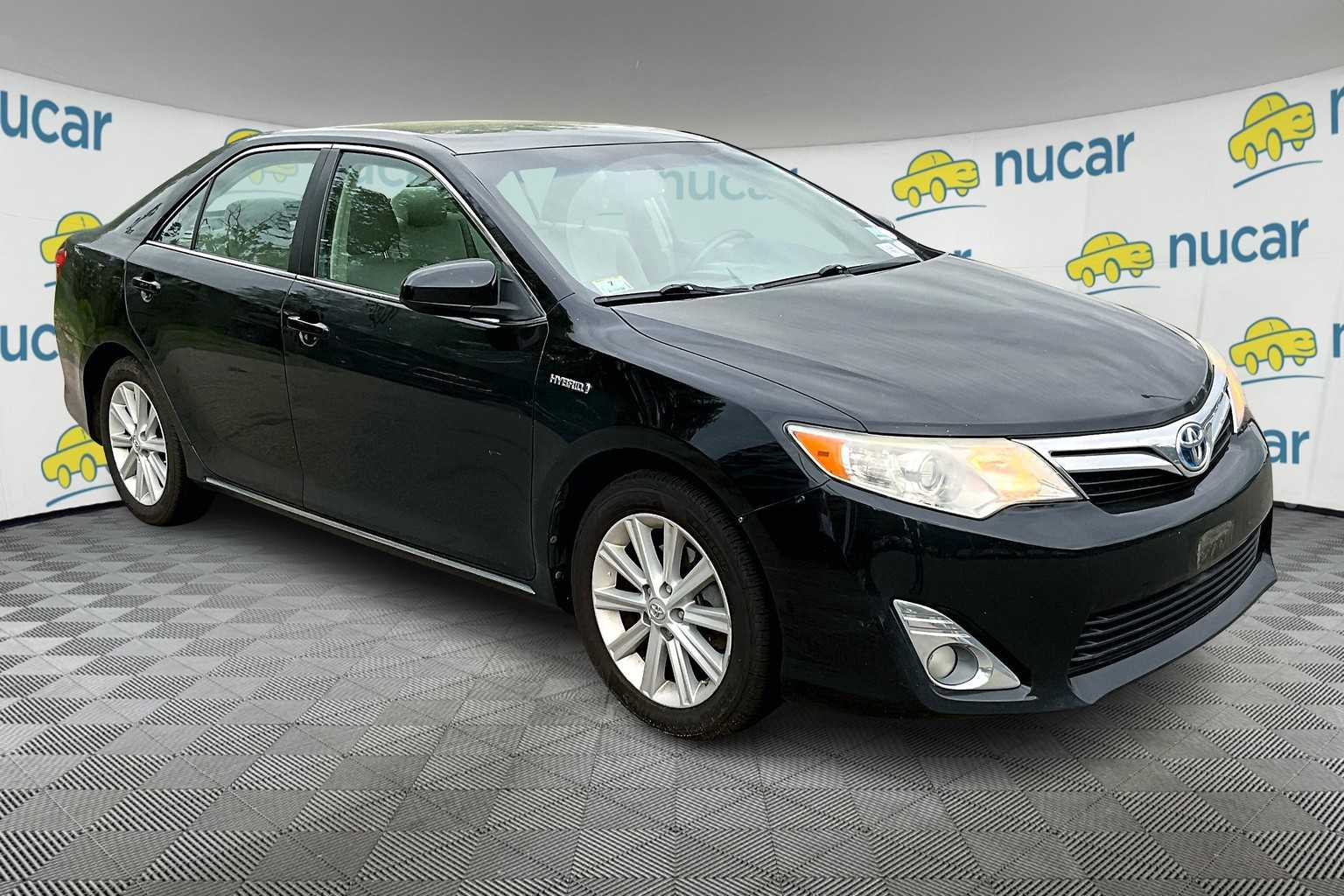 used 2013 Toyota Camry Hybrid car, priced at $12,988