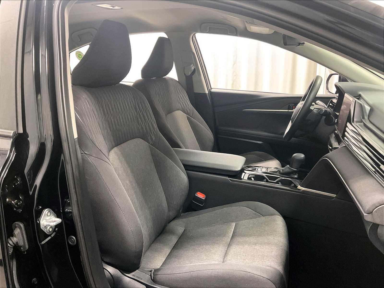 used 2025 Toyota Camry car, priced at $28,763