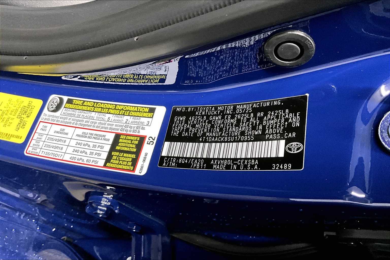 new 2025 Toyota Camry car, priced at $31,628