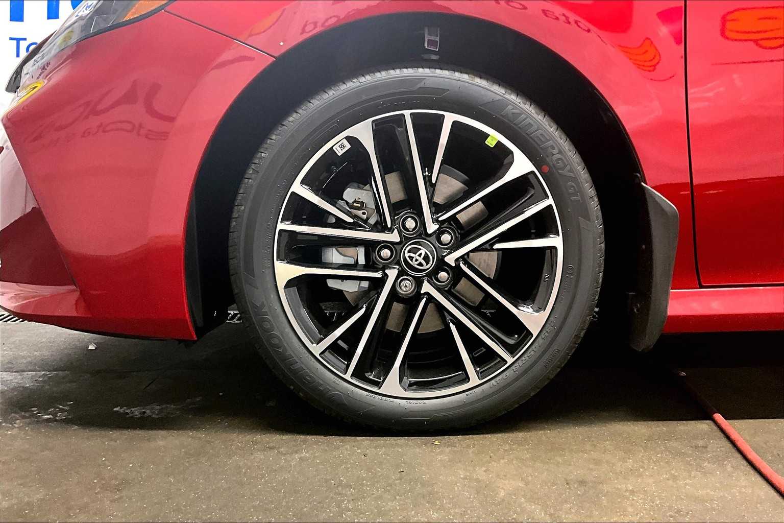 new 2025 Toyota Camry car, priced at $39,285