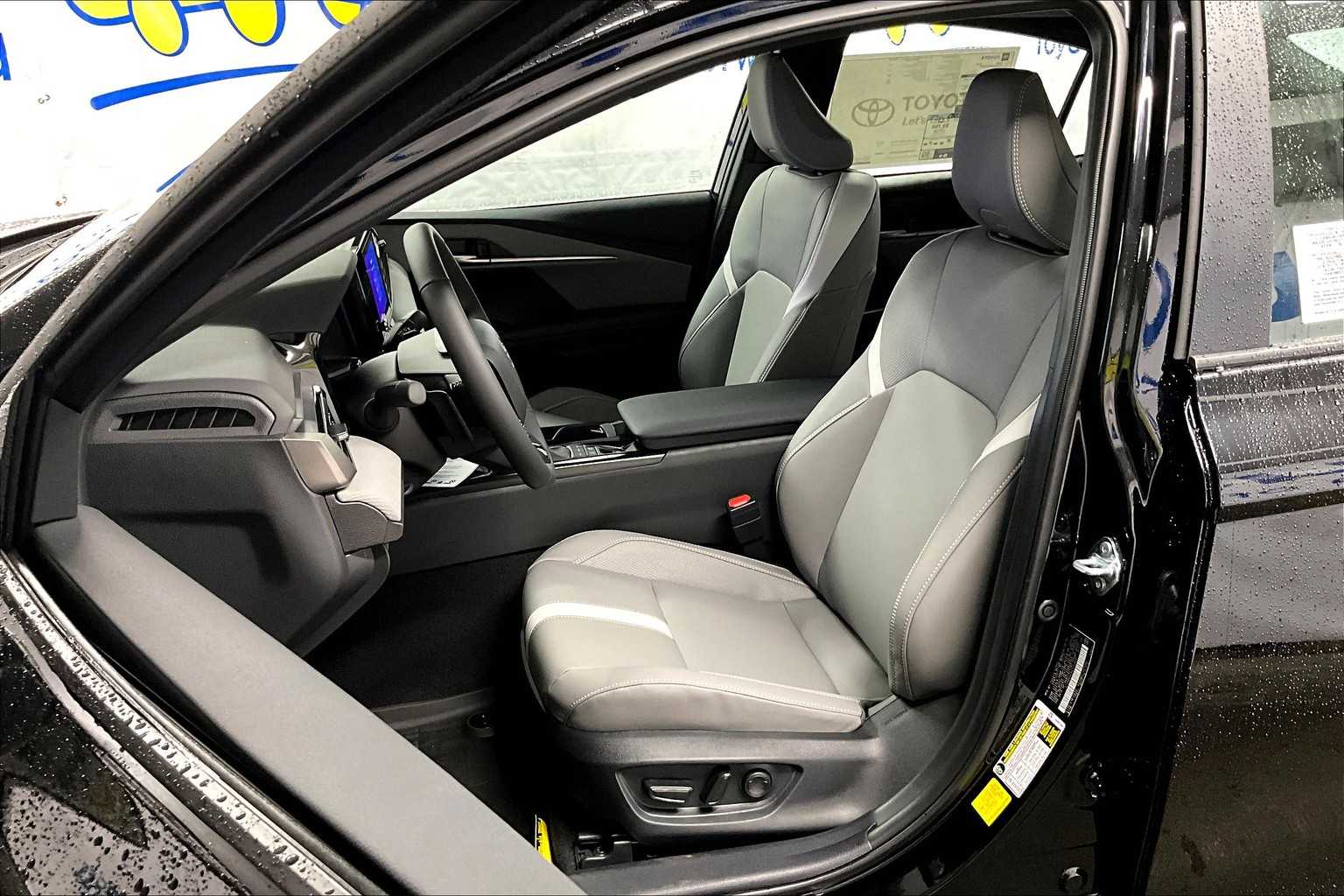 new 2025 Toyota Camry car, priced at $33,932