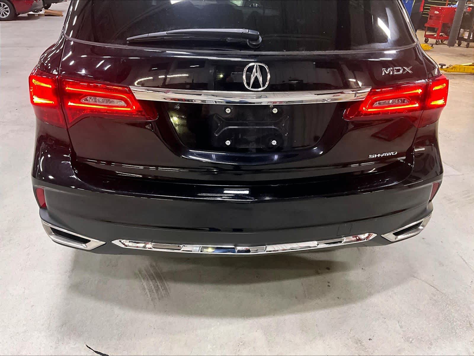 used 2019 Acura MDX car, priced at $23,184