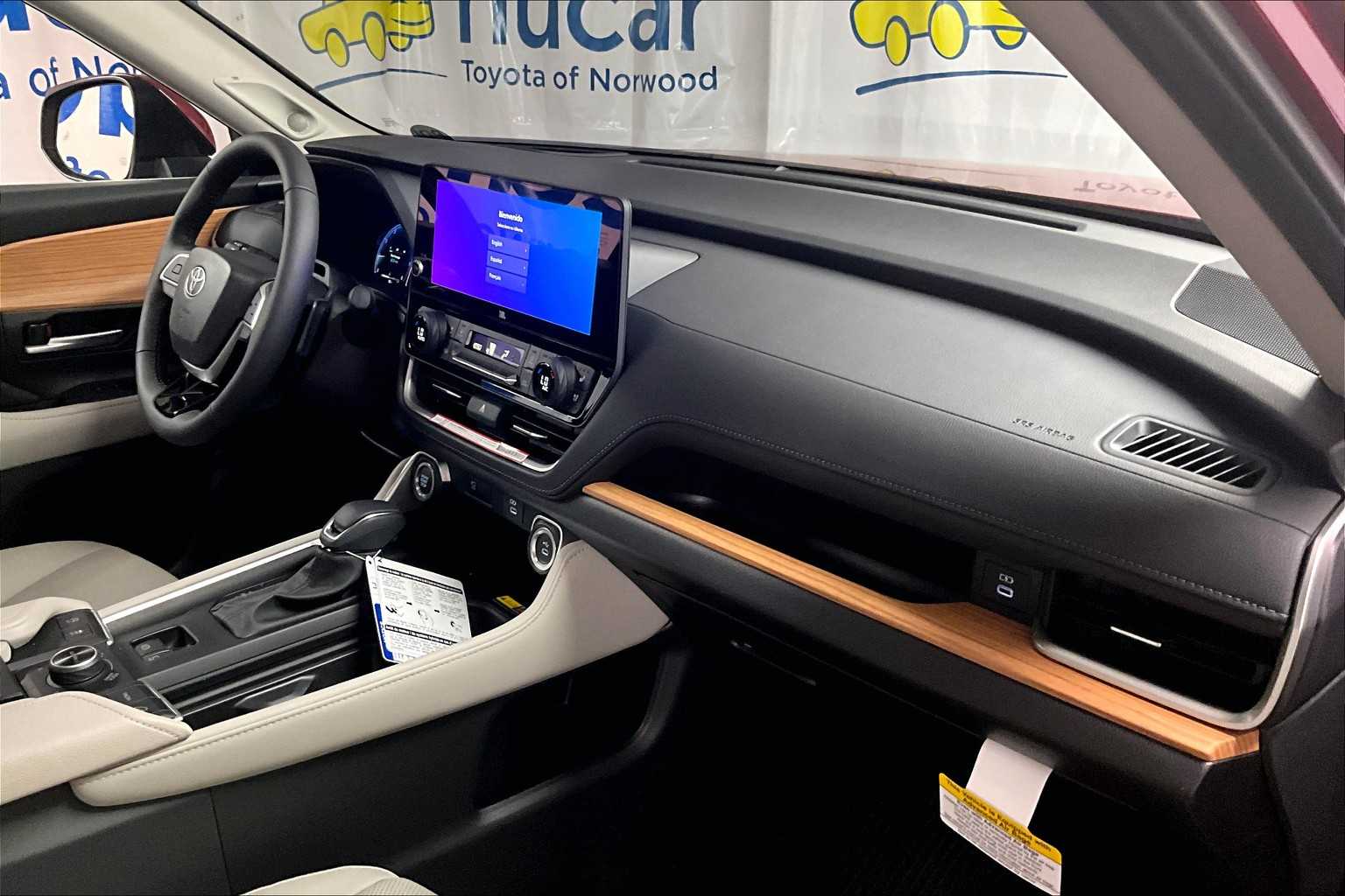 new 2025 Toyota Grand Highlander car, priced at $53,902