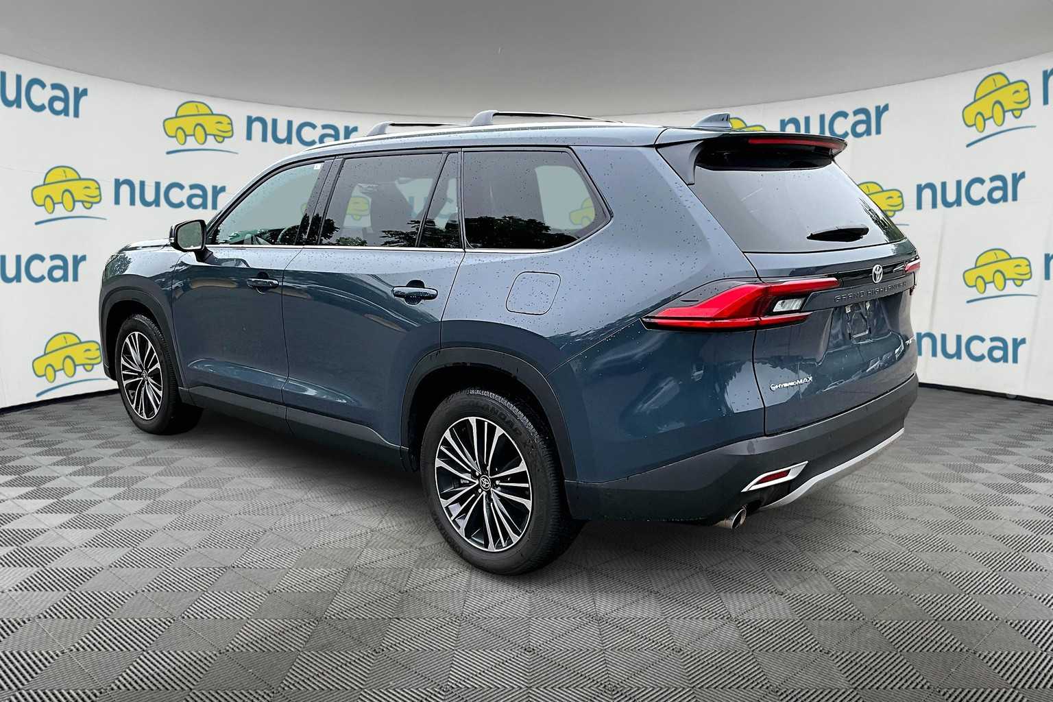 used 2024 Toyota Grand Highlander car, priced at $59,958