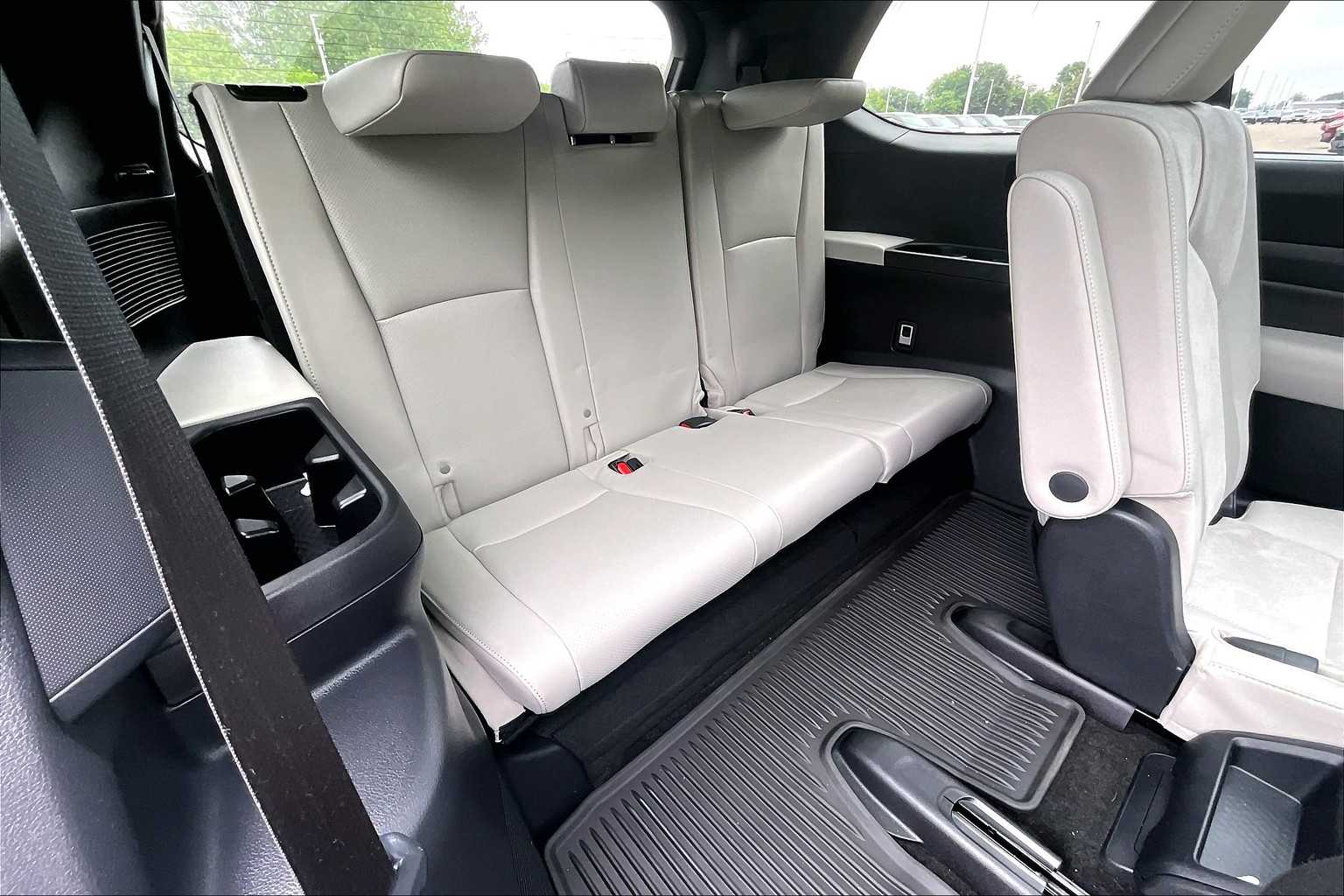 used 2024 Toyota Grand Highlander car, priced at $58,232