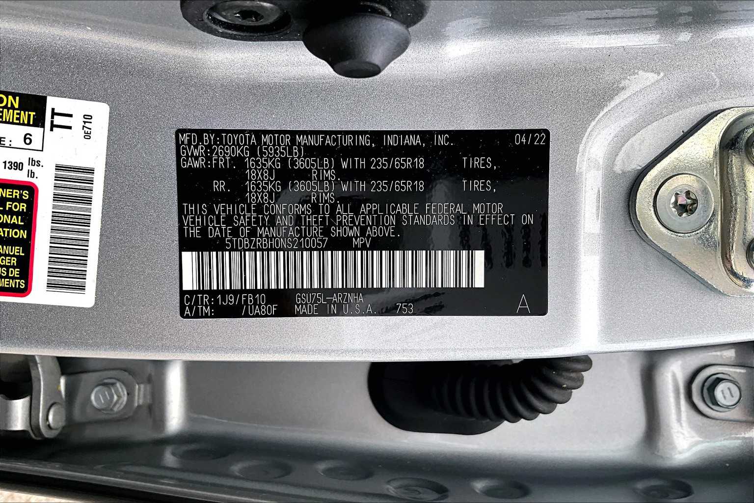 used 2022 Toyota Highlander car, priced at $35,988