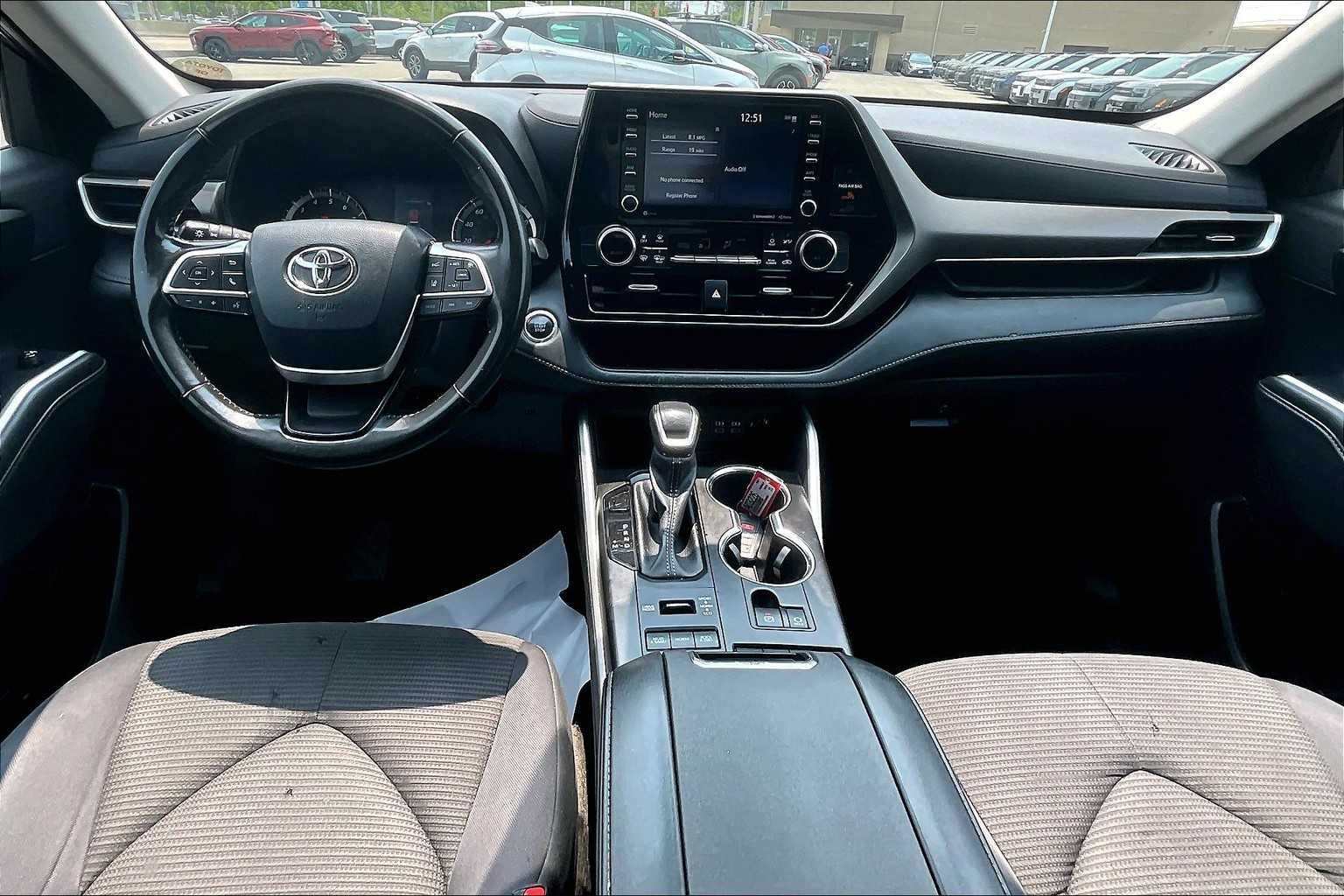 used 2022 Toyota Highlander car, priced at $33,788