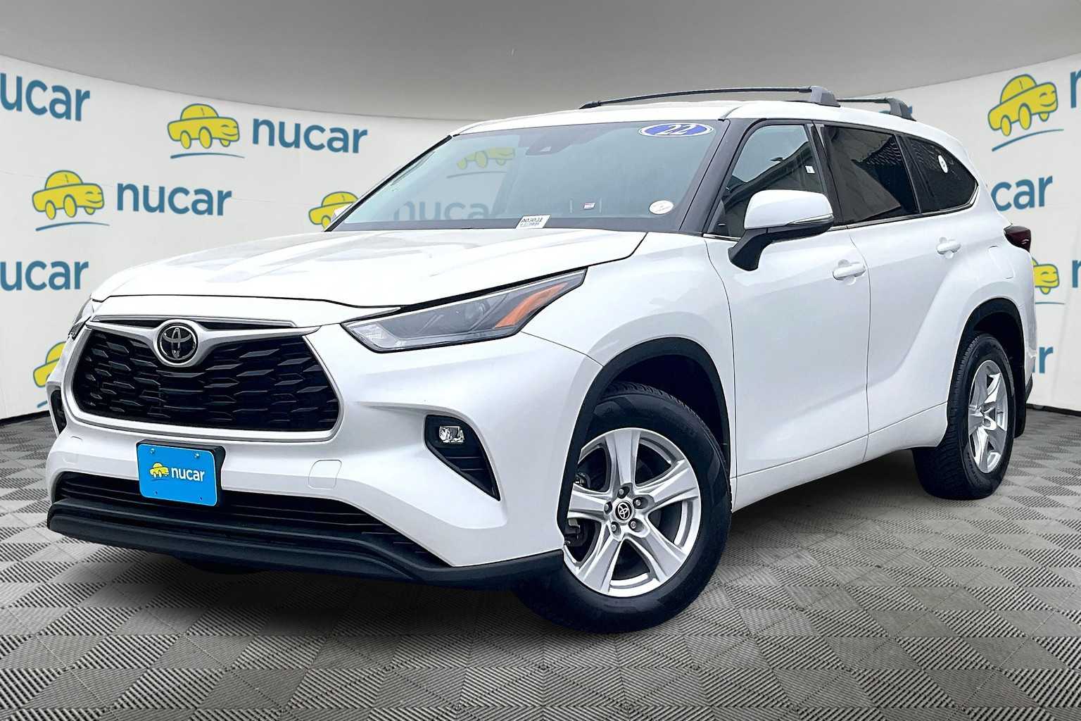 used 2022 Toyota Highlander car, priced at $31,777