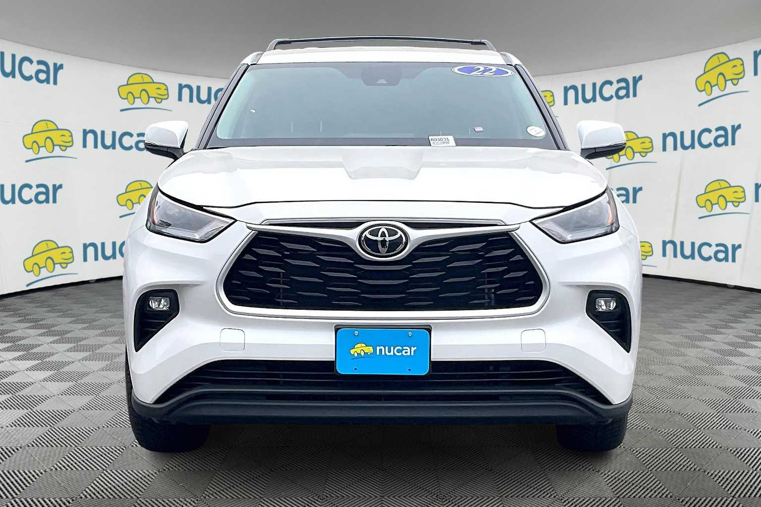 used 2022 Toyota Highlander car, priced at $31,777