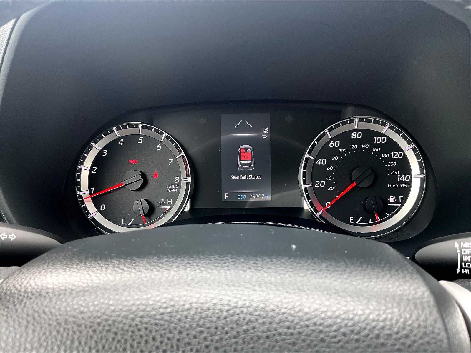 used 2022 Toyota Highlander car, priced at $32,987