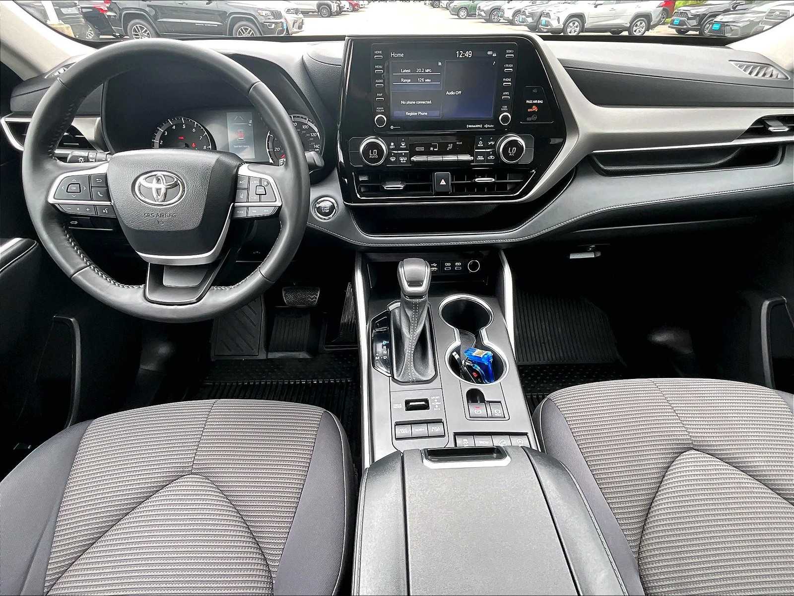 used 2022 Toyota Highlander car, priced at $32,987