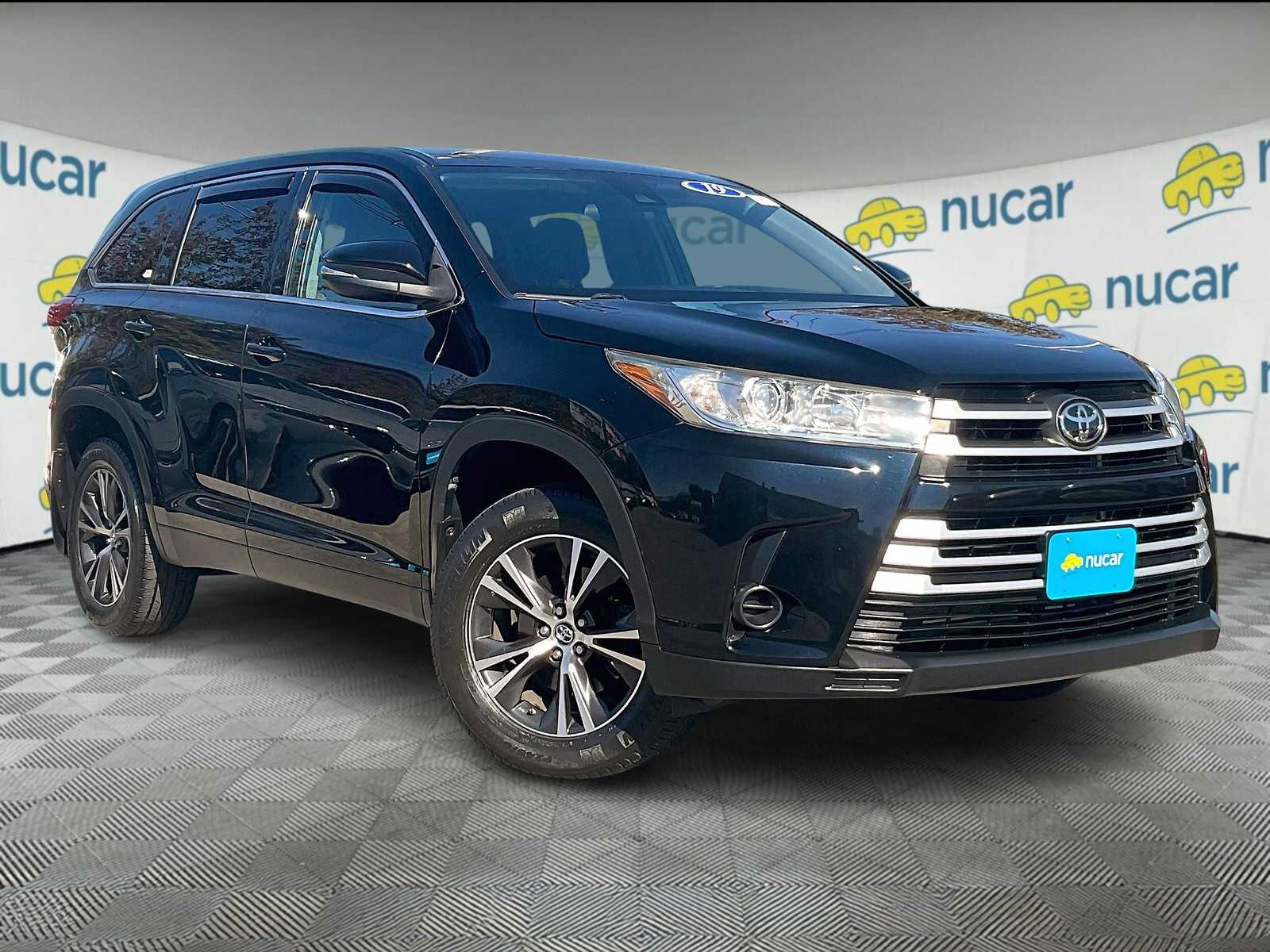 used 2019 Toyota Highlander car, priced at $22,988